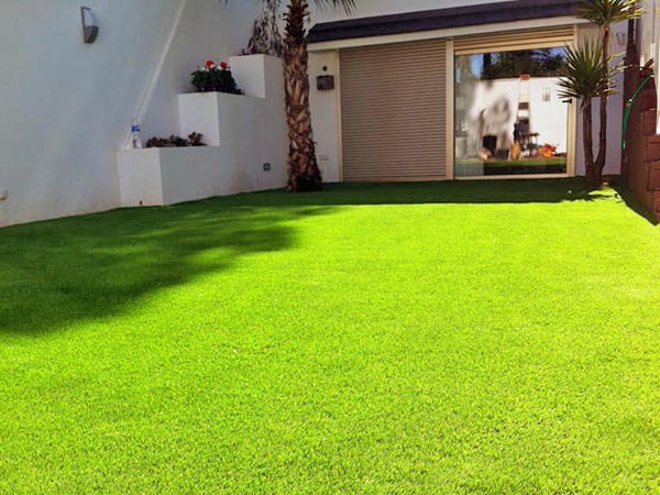 Empresa Venta e Instalacion Cesped Artificial Terraza Madrid